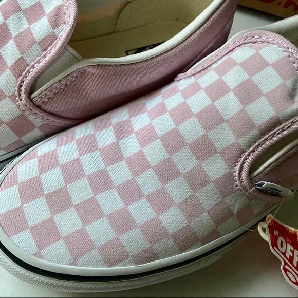 Baby pink and true white checkerboard Vans NWT - Picture 3 of 6